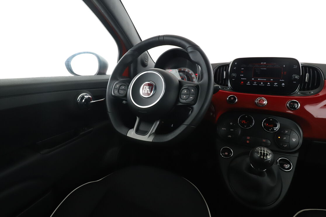 Interior asientos traseros lado del conductor