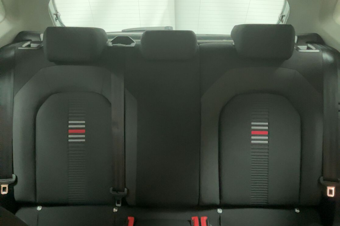 Interior asiento trasero