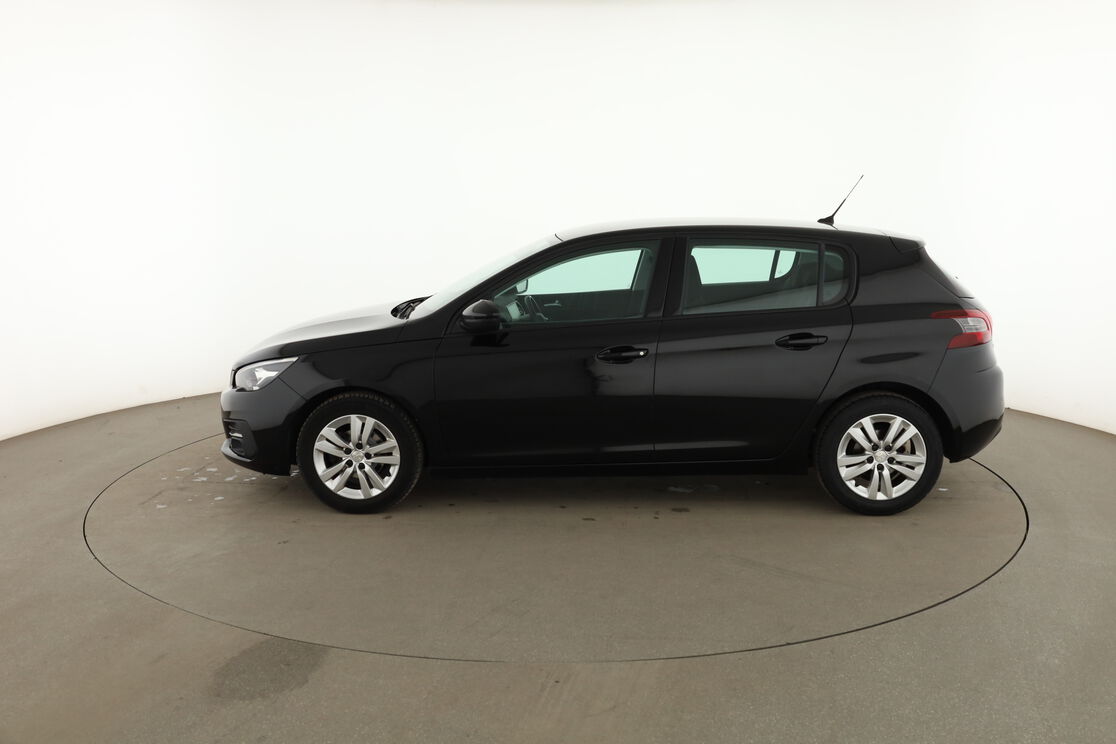 Extérieur côté gauche