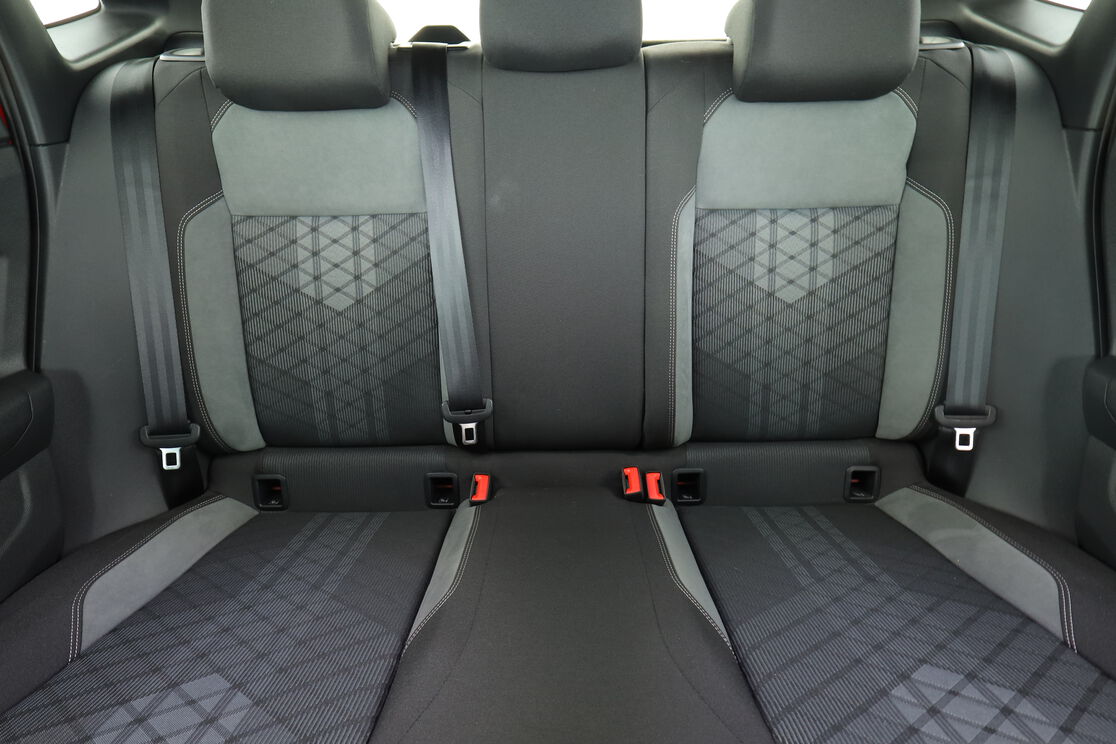 Intérieur sièges arrière depuis le côté conducteur