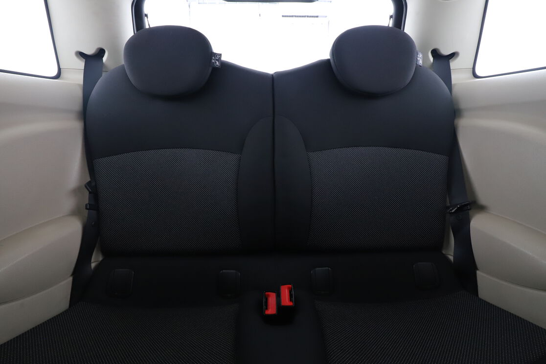 Interior asiento trasero