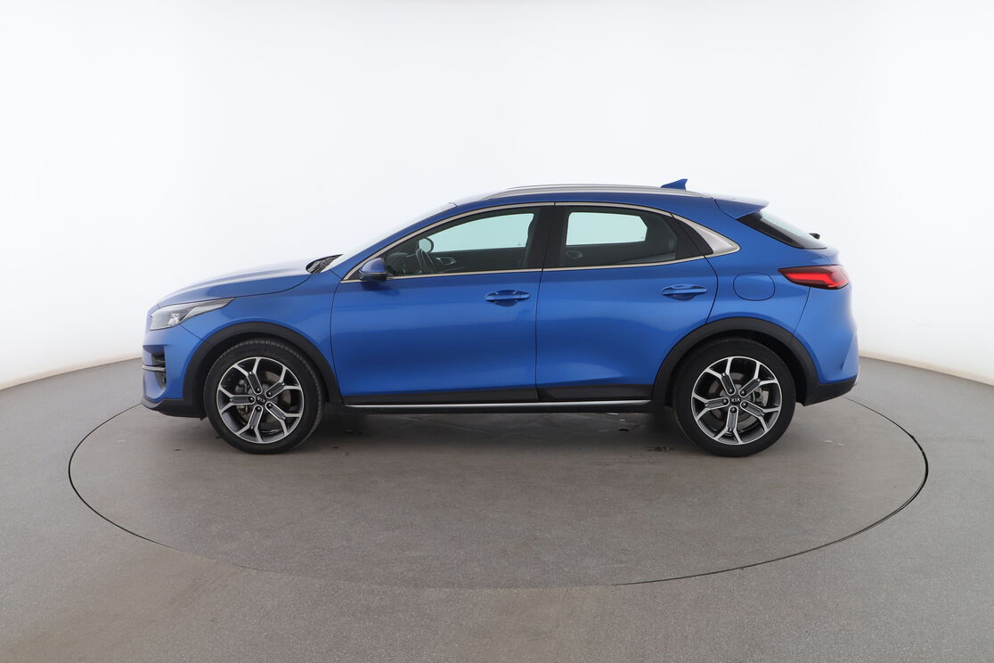 Exterior lado izquierdo