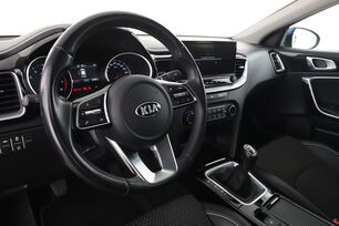 Interior lado del conductor lado 2