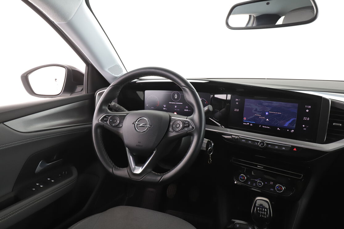 Intérieur côté conducteur depuis le siège arrière
