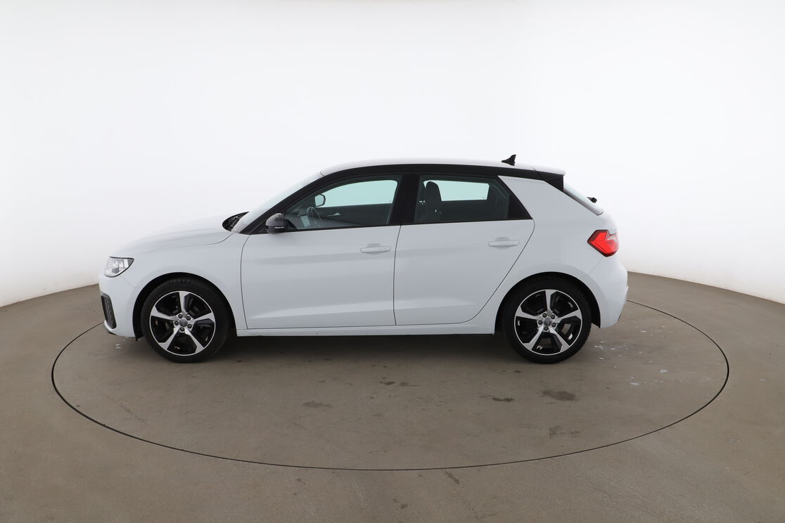 Extérieur côté gauche