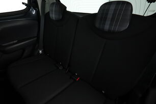 Intérieur sièges arrière depuis le côté conducteur
