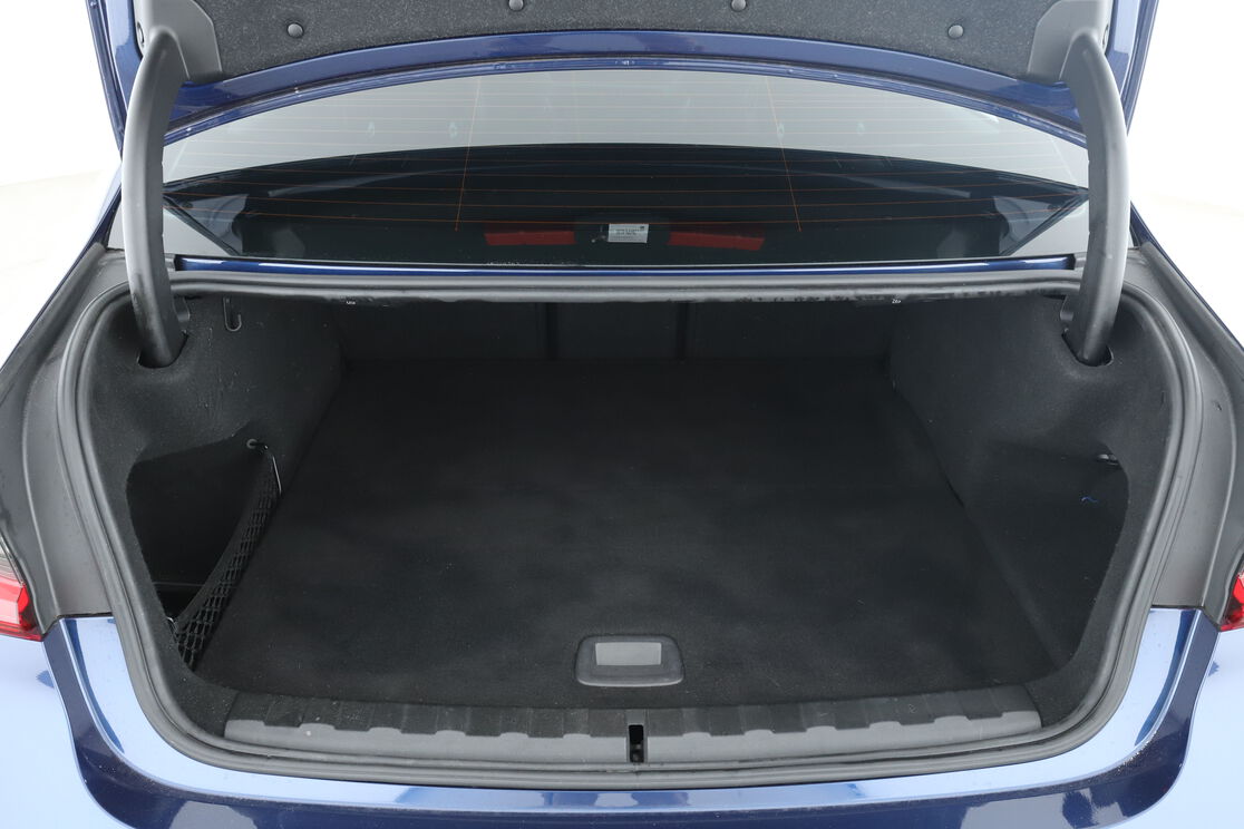Kofferbak interieur 2