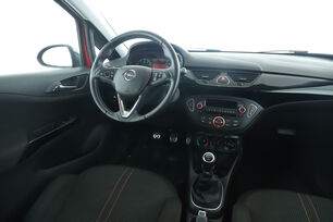 Interno lato guidatore, dal sedile posteriore