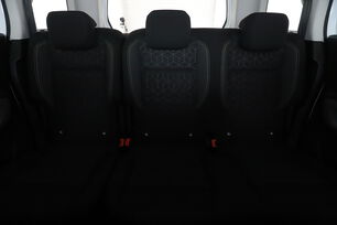 Interior asiento trasero