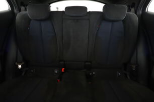 Interior asiento trasero