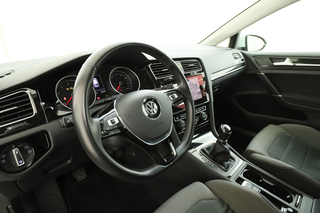 Interieur bestuurderszijde 2