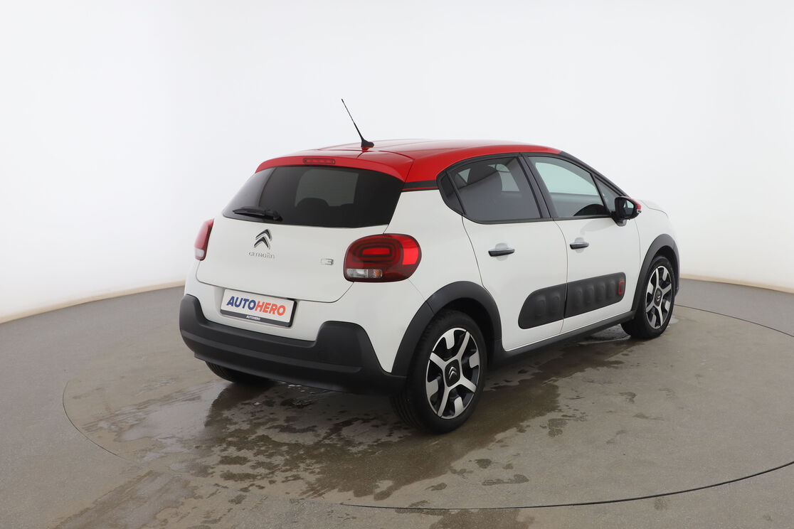 Exterior posterior derecho