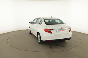 Extérieur arrière gauche