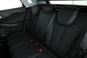 Innenraum Rücksitze Fahrerseite