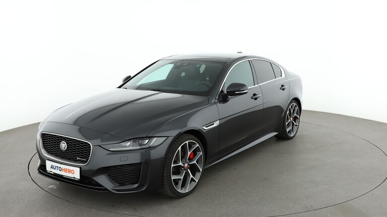 Jaguar XE