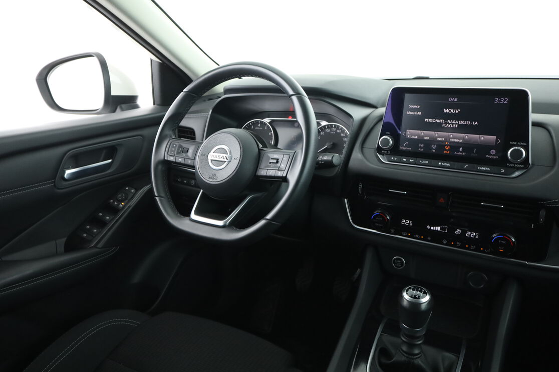 Intérieur côté conducteur depuis le siège arrière