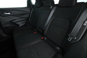 Intérieur sièges arrière depuis le côté conducteur