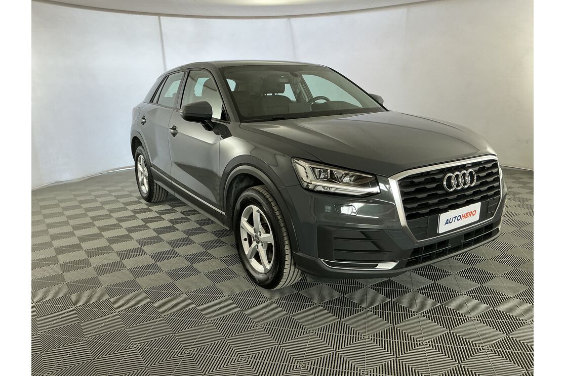 Esterno frontale destro