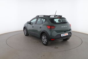 Exterior trasero izquierdo