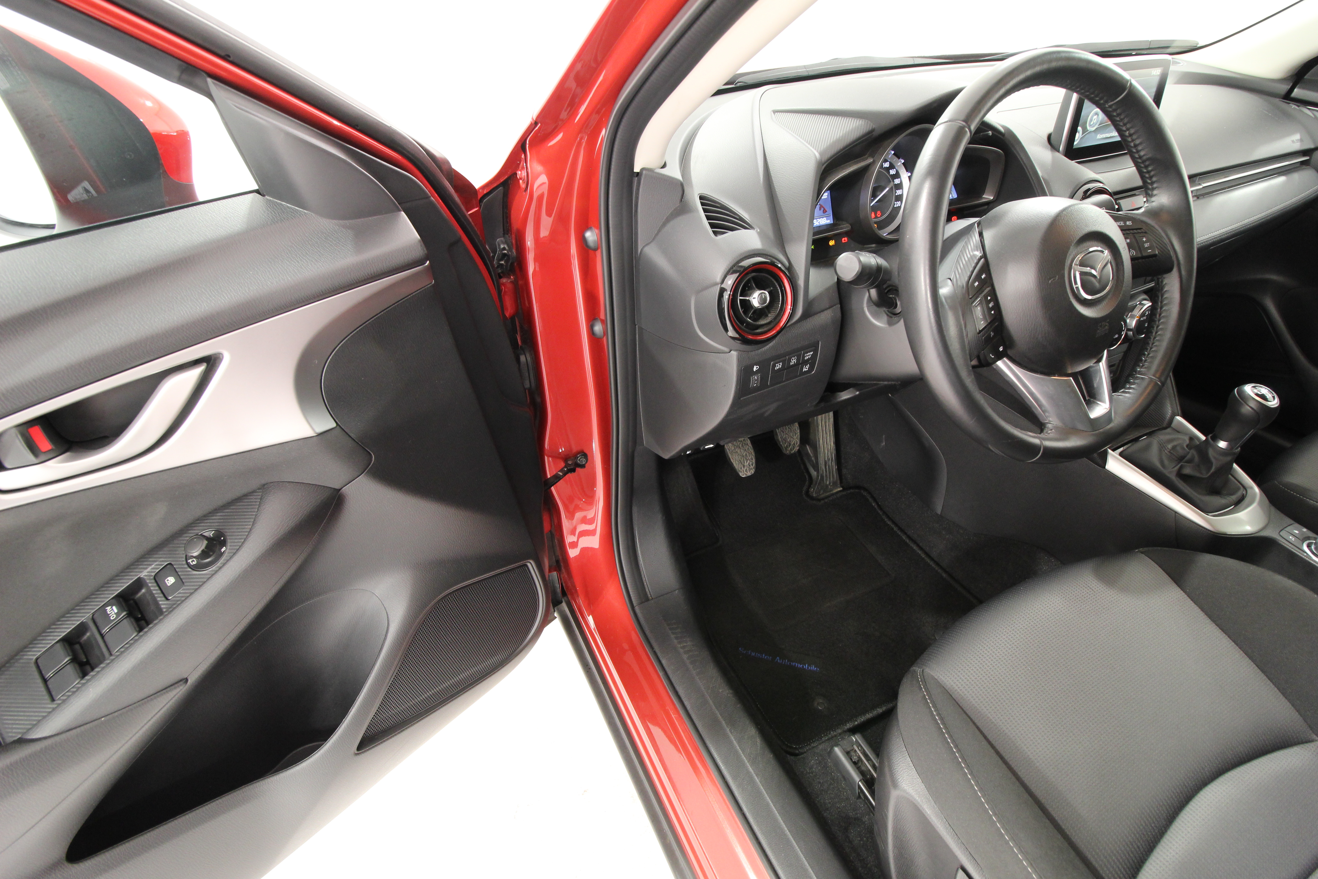 Mazda CX3 2.0 CenterLine, Benzin, 14.200