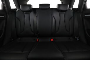 Interior asiento trasero