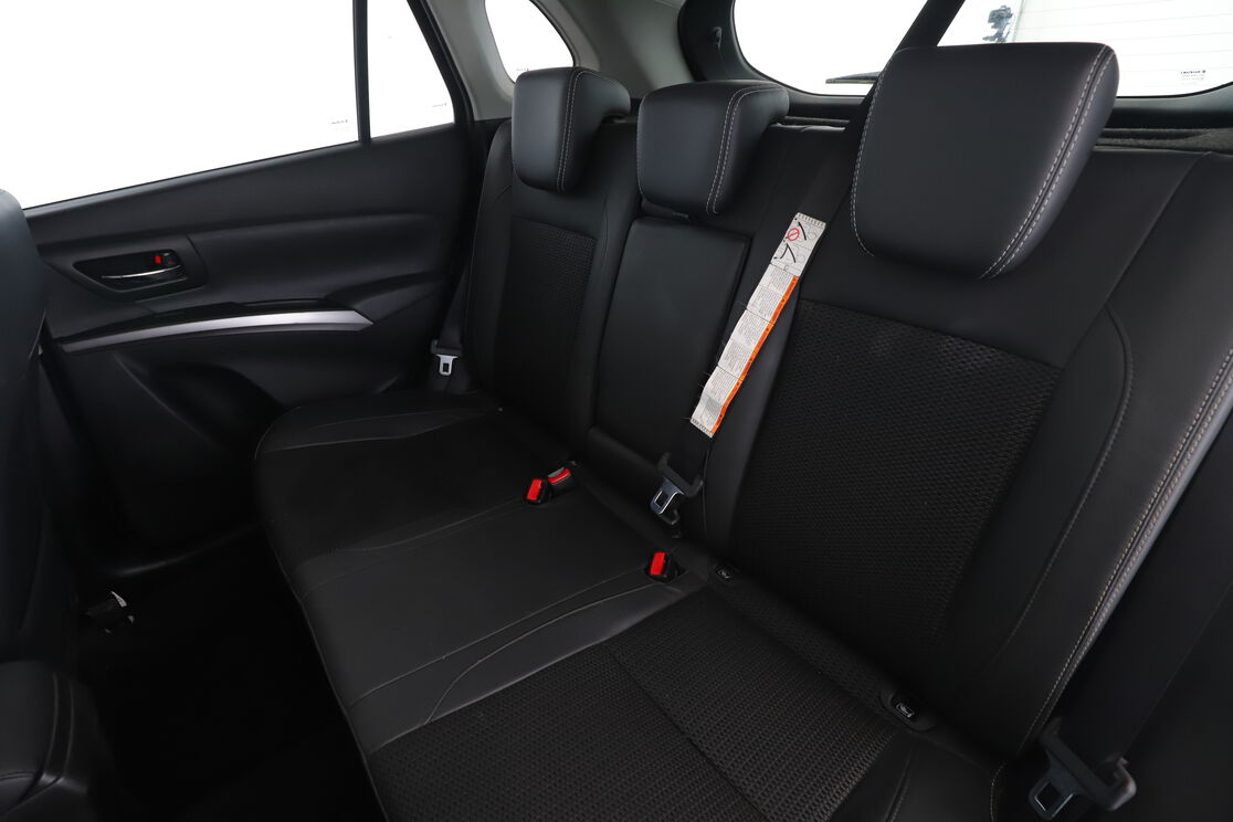 Intérieur sièges arrière depuis le côté conducteur