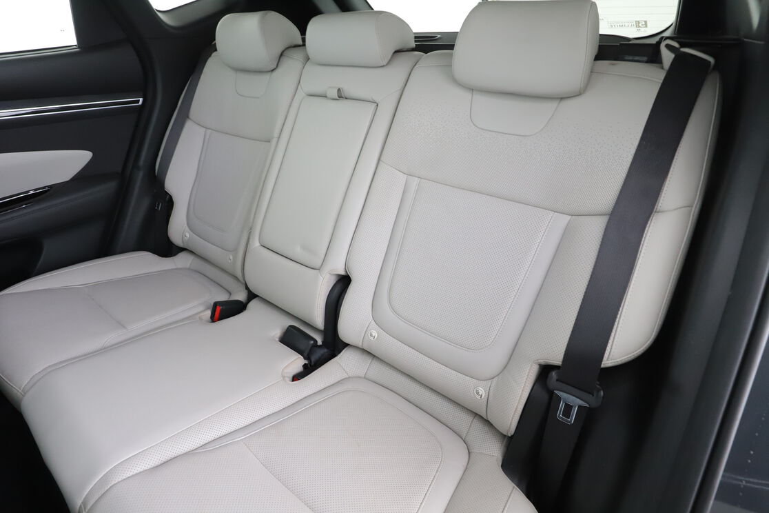 Intérieur sièges arrière depuis le côté conducteur
