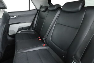 Intérieur sièges arrière depuis le côté conducteur