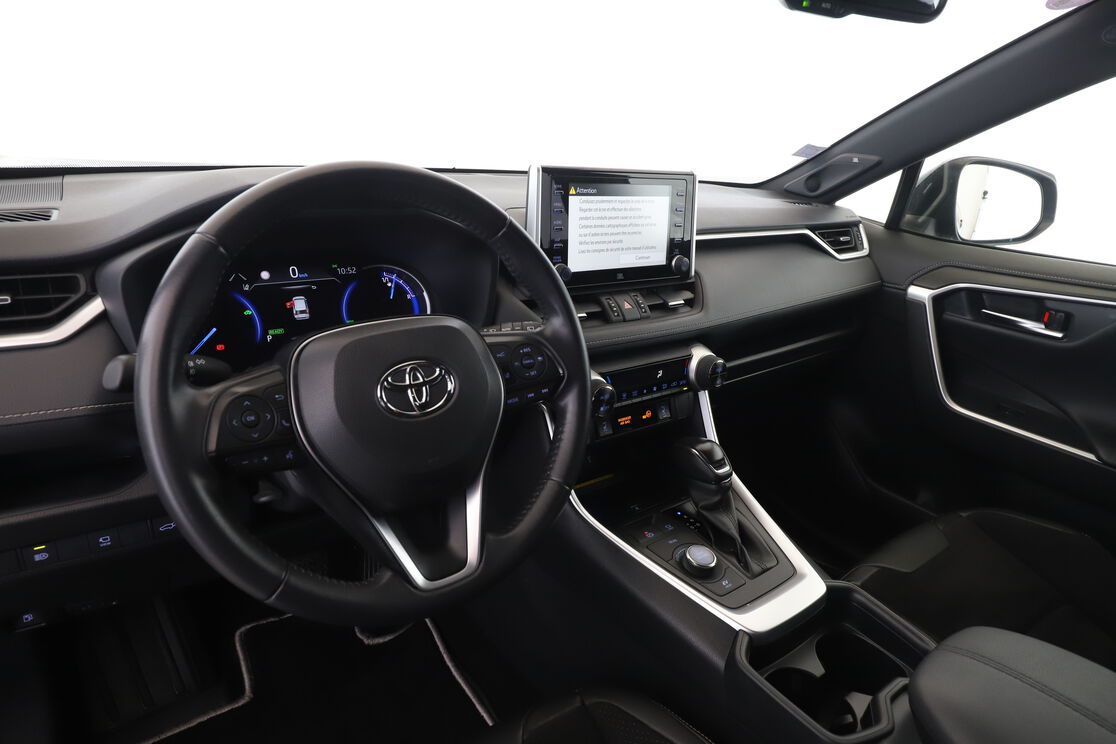 carDetails.imgAlt.interior.12