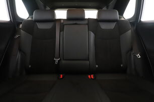 carDetails.imgAlt.interior.9