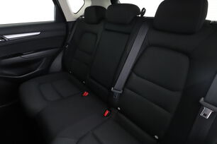 Intérieur sièges arrière depuis le côté conducteur