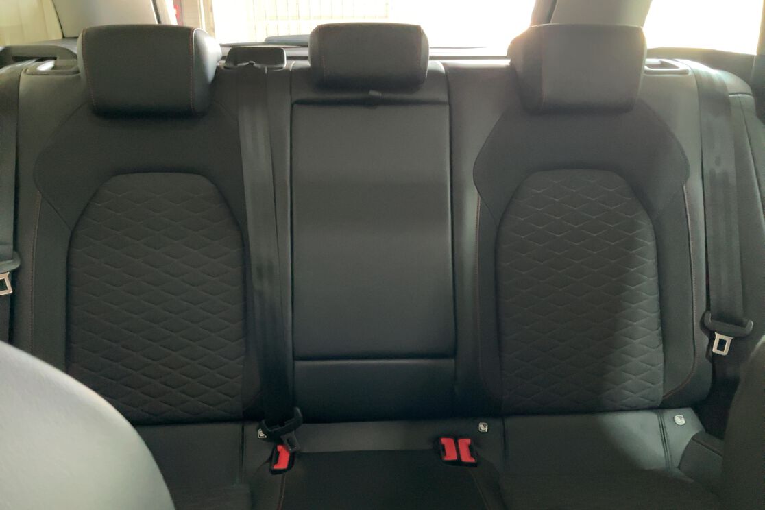 Interior asiento trasero