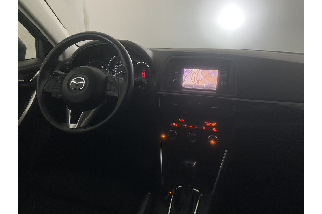 Interno lato guidatore, dal sedile posteriore