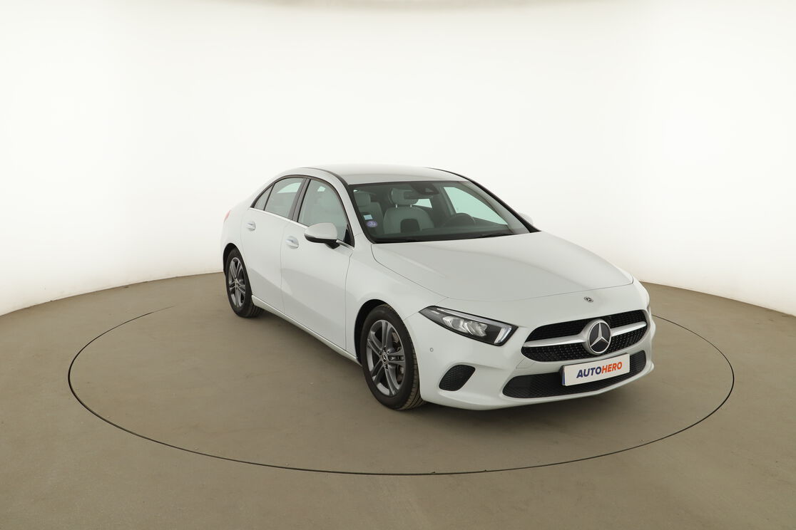 Extérieur avant droit