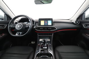 Deska rozdzielcza z tylnego siedzenia