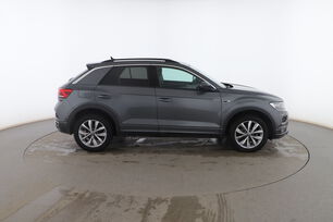 Exterior lado derecho