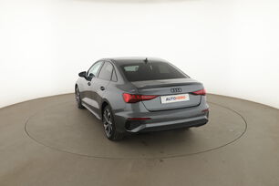 Extérieur arrière gauche