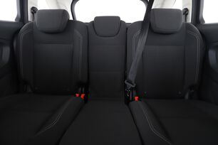 Interior asiento trasero