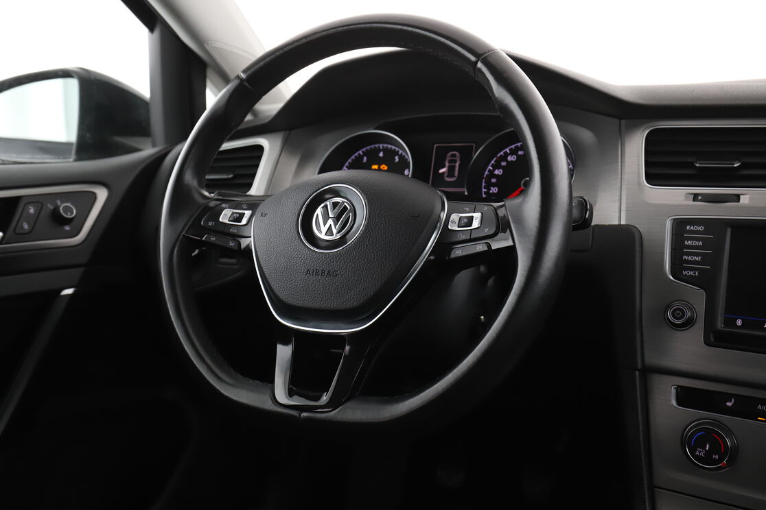 Förarsida sett från baksätet