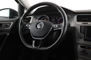 Förarsida sett från baksätet