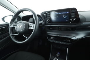 Innenraum auf der Fahrerseite 2