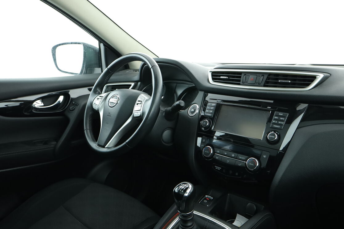 Intérieur côté conducteur depuis le siège arrière