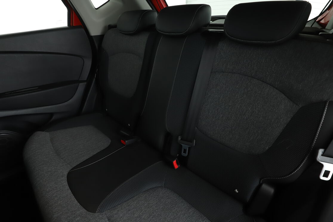 Intérieur sièges arrière depuis le côté conducteur