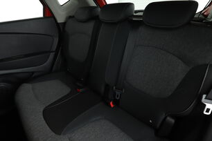 Intérieur sièges arrière depuis le côté conducteur