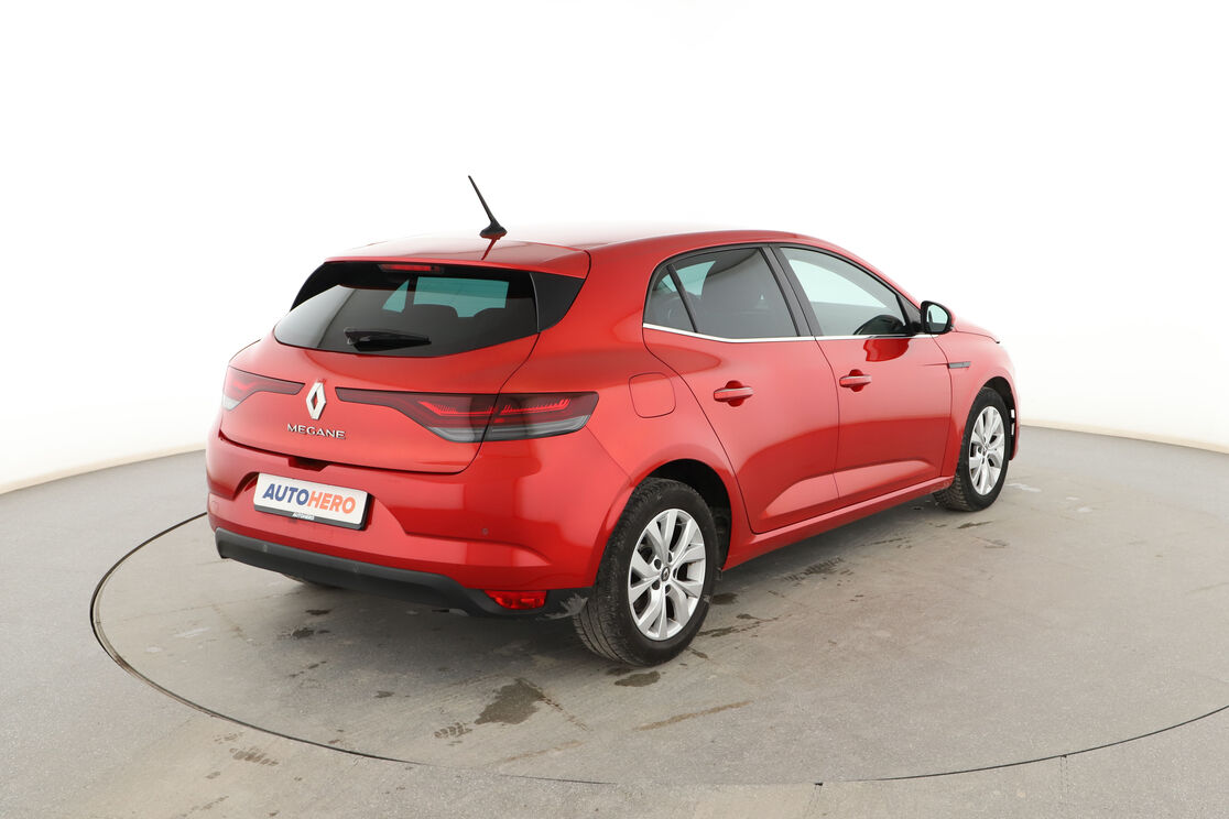 Exterior posterior derecho