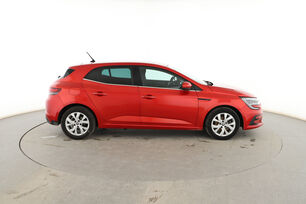 Exterior lado derecho