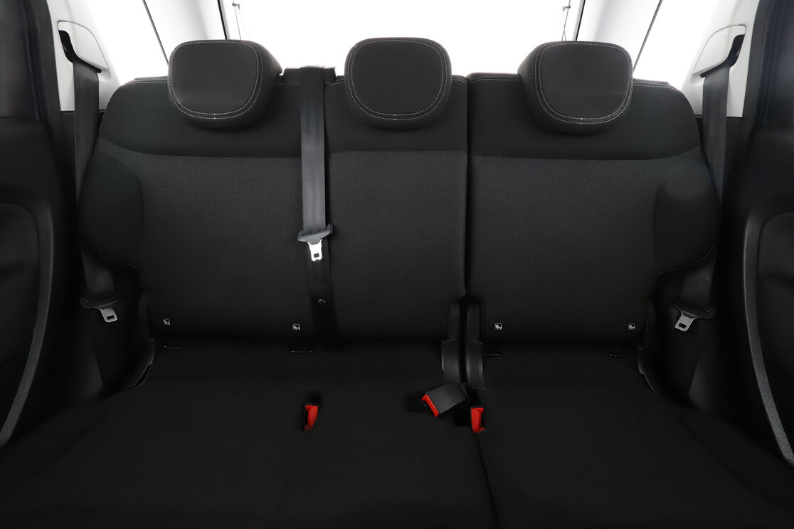 Interior asiento trasero