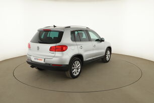 Extérieur arrière droit