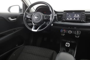 Intérieur côté conducteur depuis le siège arrière