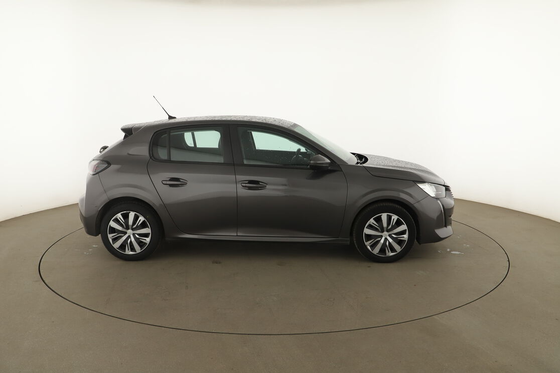 Extérieur côté droit